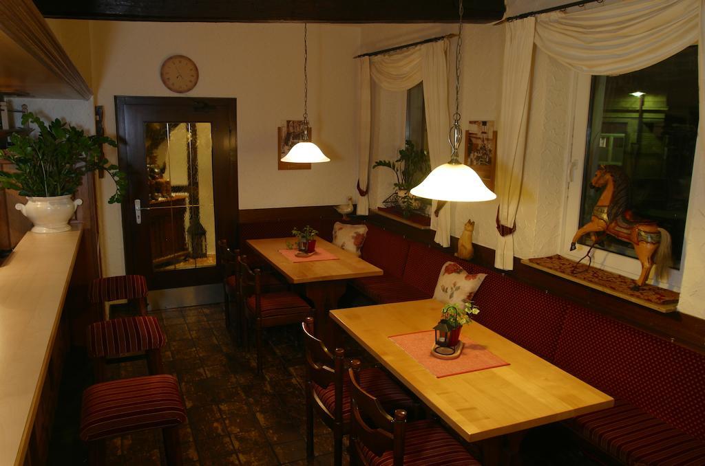 Hotel Zur Pfalz Kandel Luaran gambar