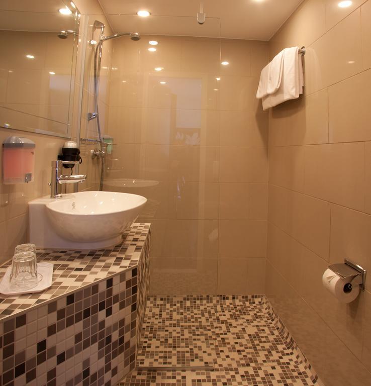 Hotel Zur Pfalz Kandel Luaran gambar